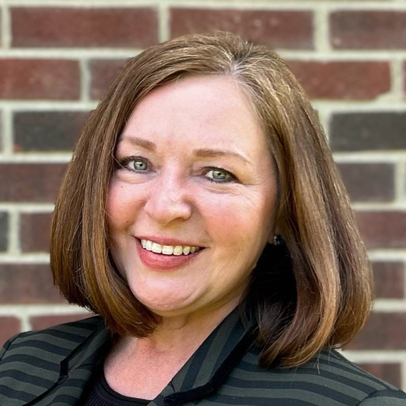 Dr. Tracy Hastings headshot