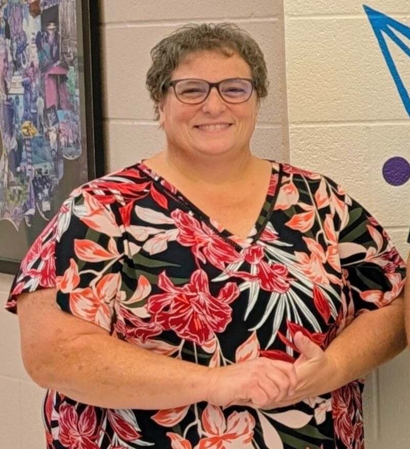 Literacy Coach Stephanie Sallee Headshot
